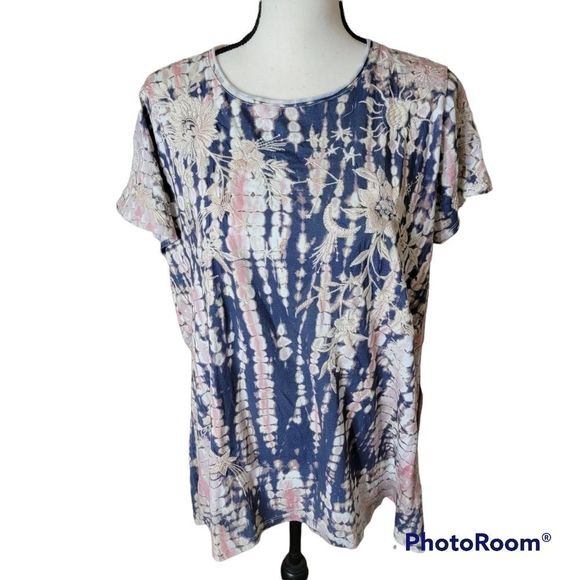 Johnny Was Tops - Johnny Was Tie Dye Embroidered T-Shirt. Size S.